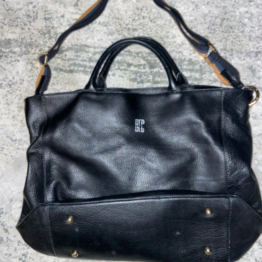 Mark & Graham Leather Shoulder Bag